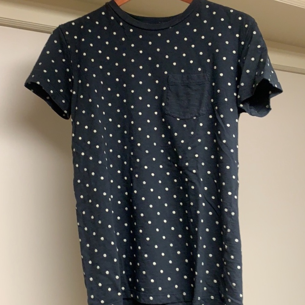 AMERICAN EAGLE tee shortsleeved poke dots
size XS EXTRA SMALL classic fit black